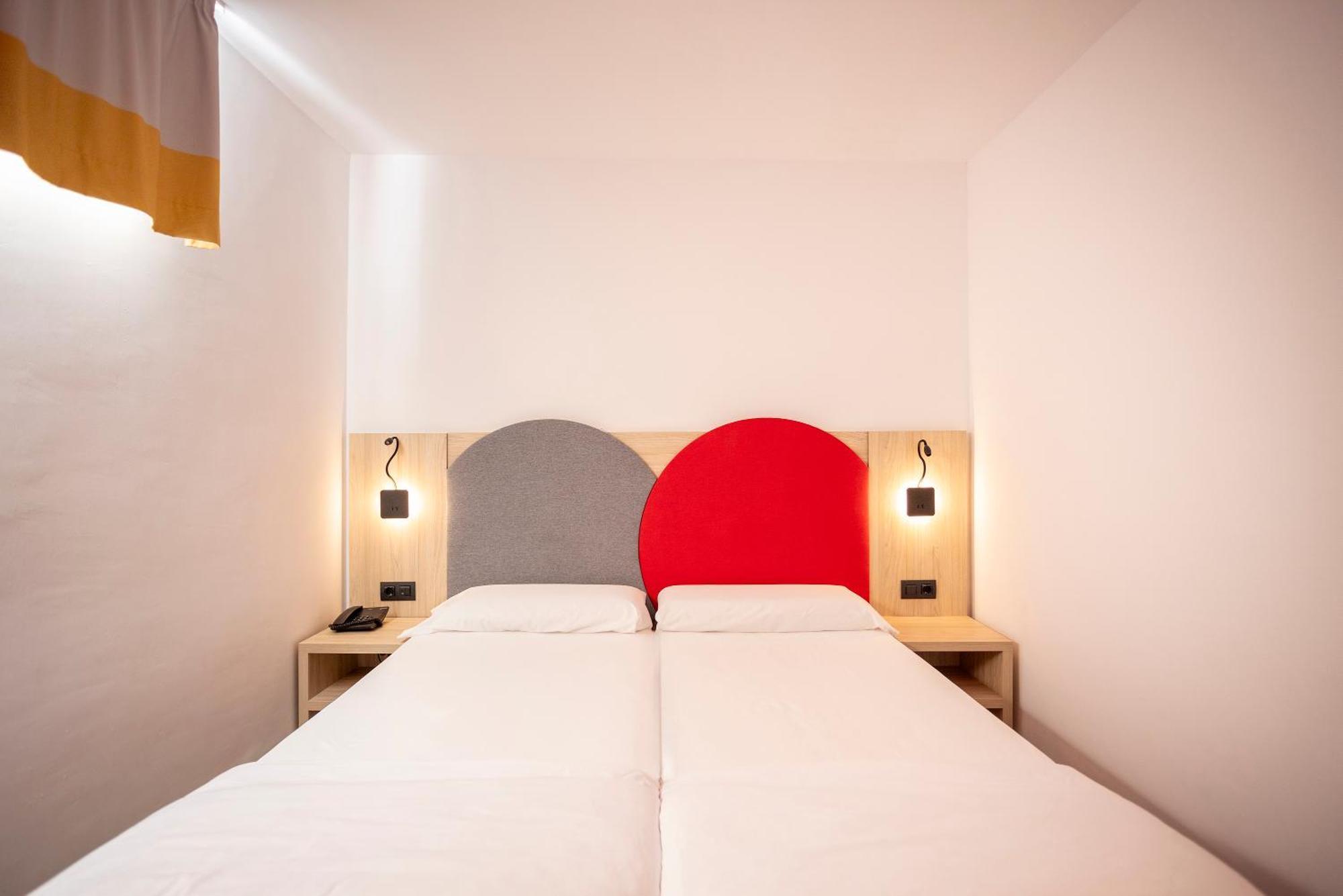 Hotel Sholeo Gigantes (adults Only) 3*