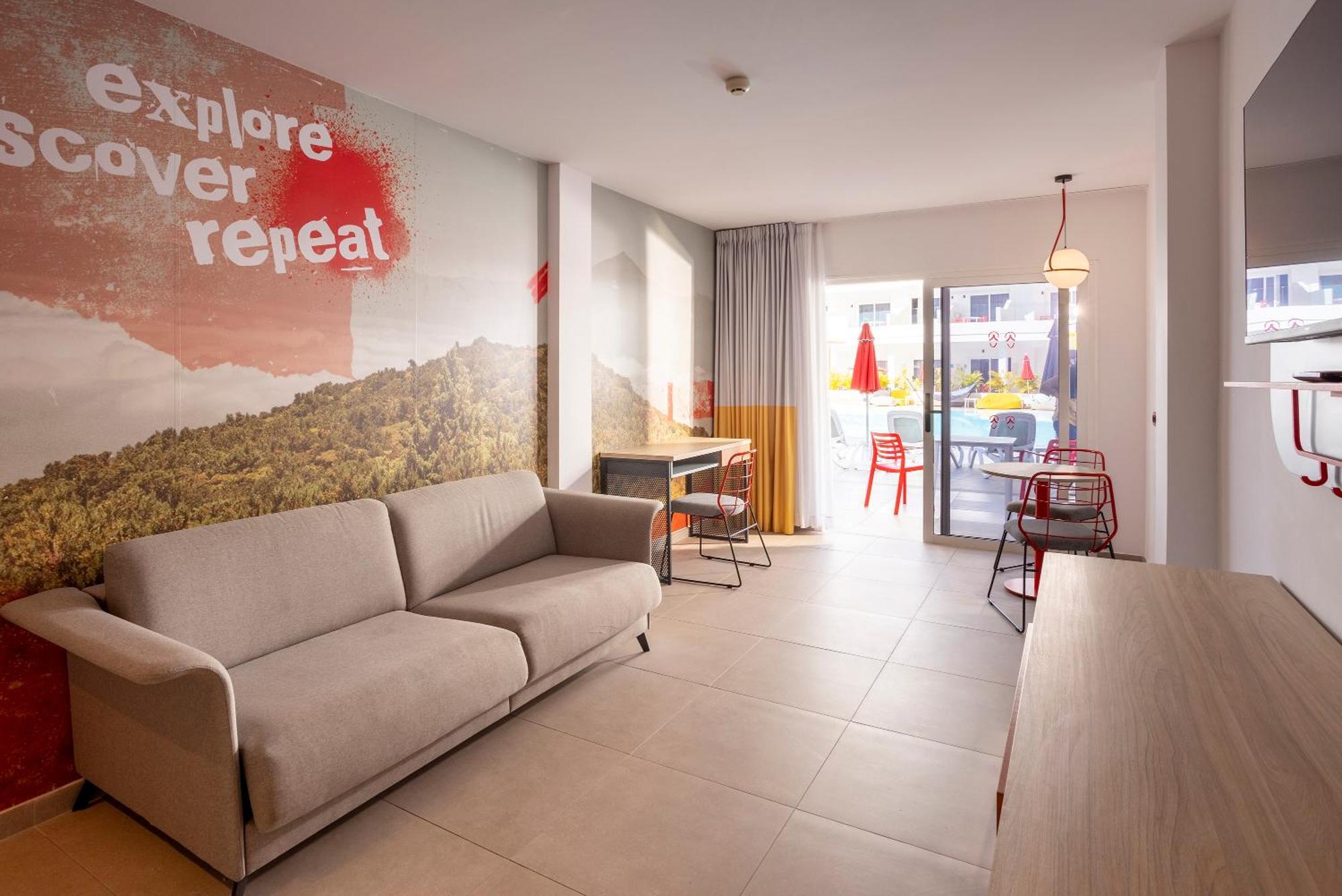 Hotel Sholeo Gigantes (adults Only) 3*
