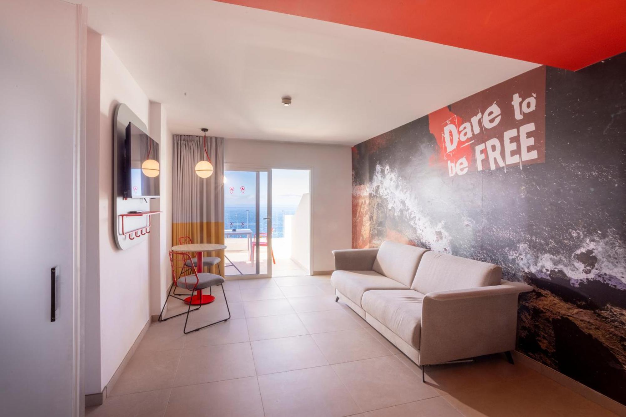 Hotel Sholeo Gigantes (adults Only) 3*